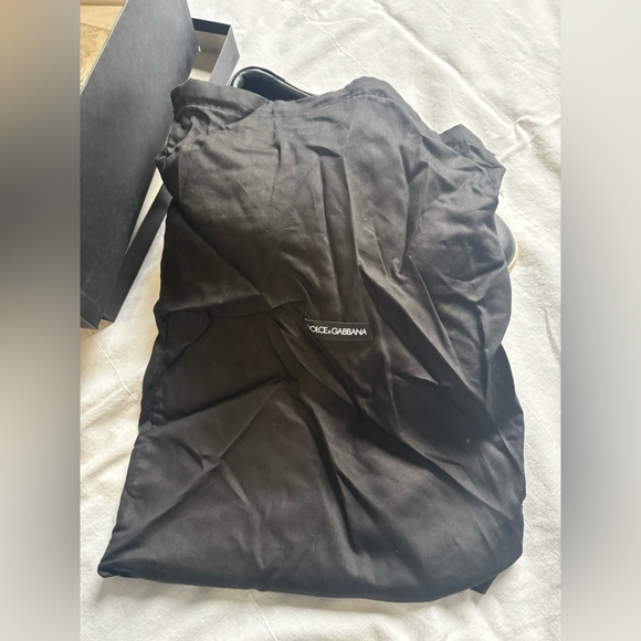 Dolce & Gabbana Men's Black and Gold Sneakers - Picture 5 of 8